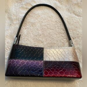 ⭐️Host Pick⭐️ Super cute multi colour vegan shoulder bag like New!